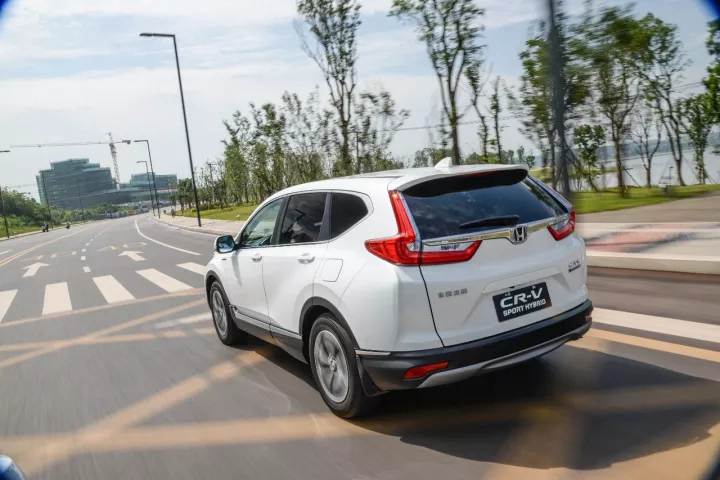 全新一代CR-V 銳?混動領銜，東風Honda榮耀亮相武漢車展