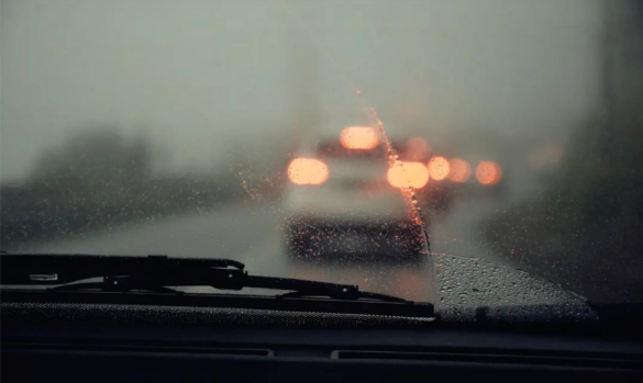 用車百科 | 雨刮器總是刮不干凈怎么破？